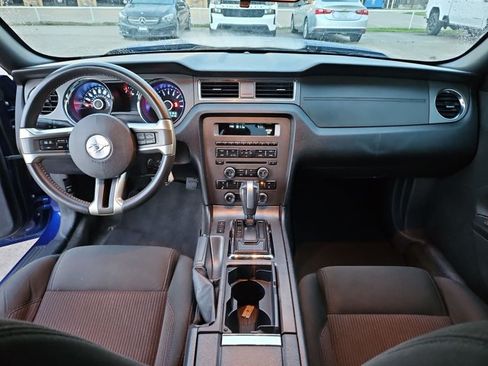 Used 2014 Ford Mustang Coupe RWD image 15