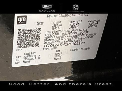 Used 2023 Cadillac XT4 Luxury w/ Cold Weather Package FWD image 33