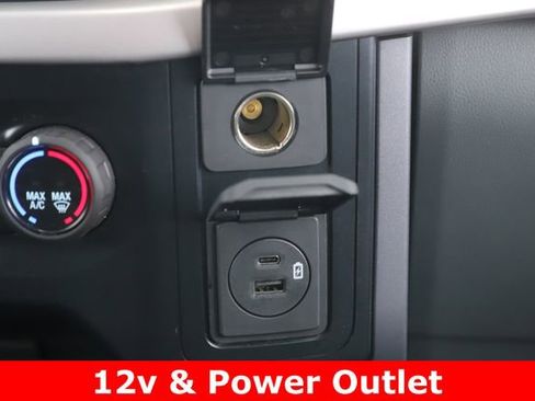 Used 2023 Ford F150 XLT w/ XTR Package image 23