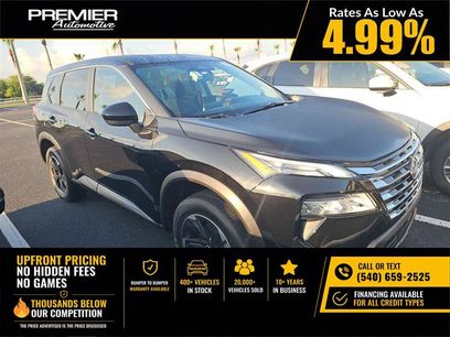 Used 2025 Nissan Rogue SV