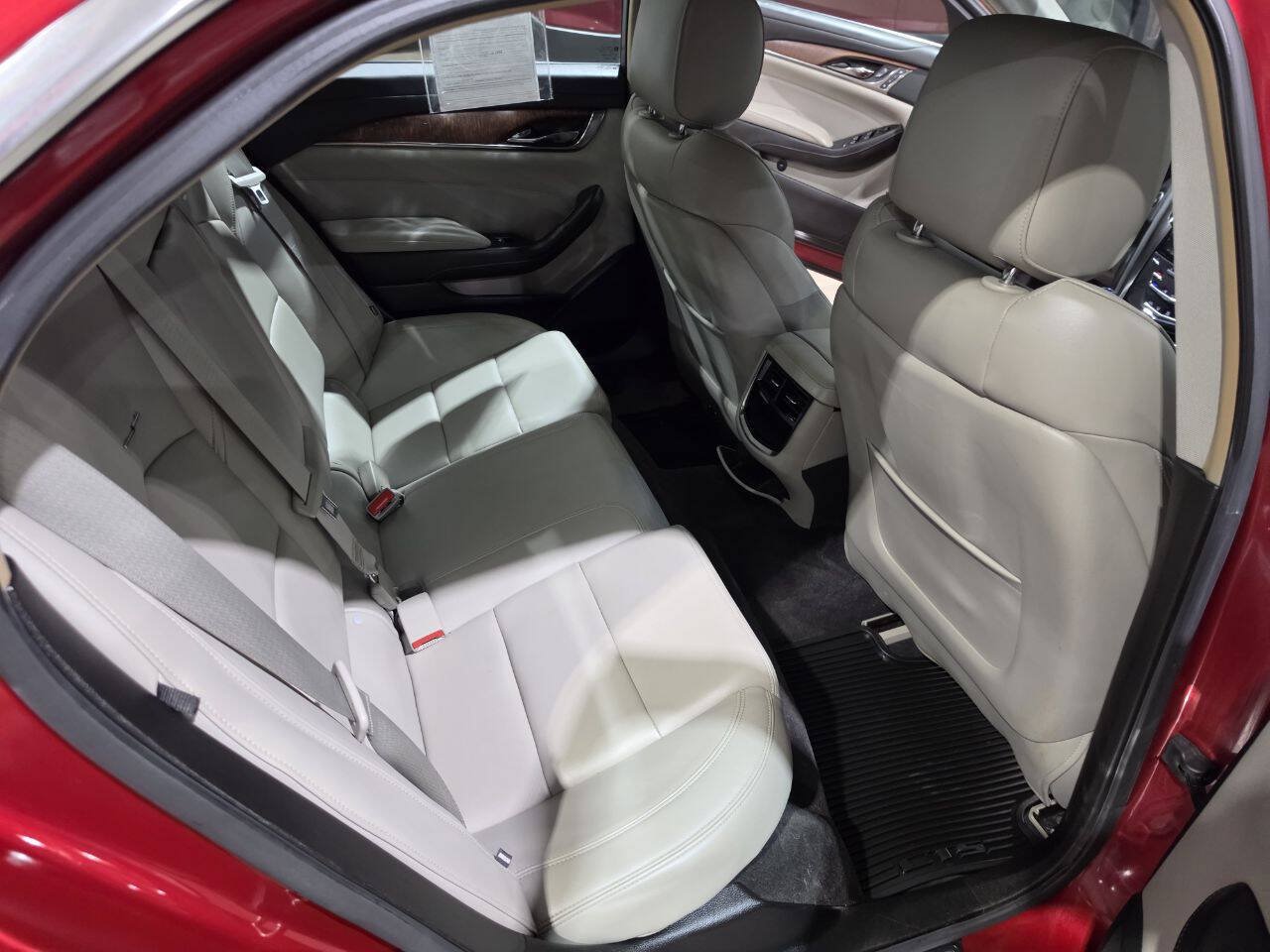 Used 2015 Cadillac CTS Sedan RWD image 28