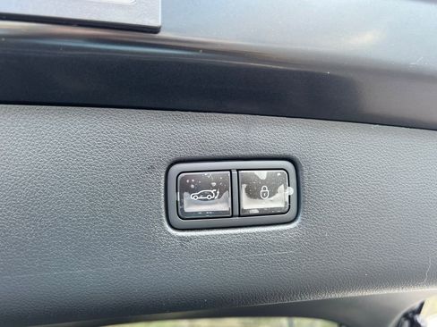 New 2026 Genesis GV70 2.5T Select image 14