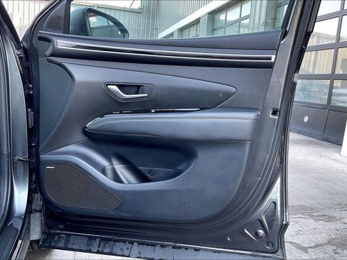 Used 2024 Hyundai Tucson Limited image 24