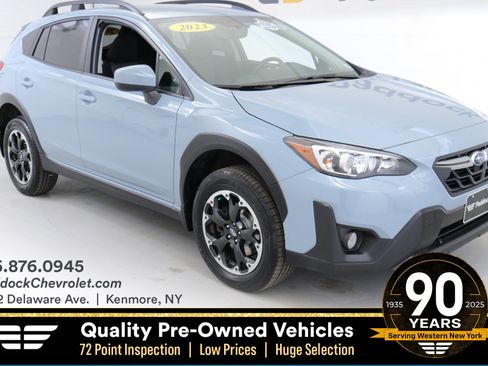 Used 2023 Subaru Crosstrek 2.0i Premium image 1