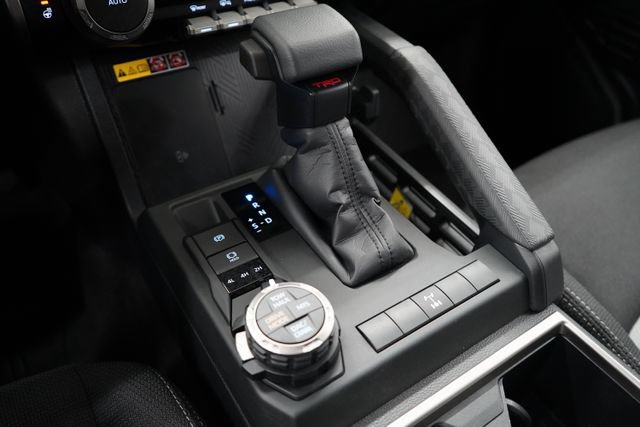 Used 2026 Toyota 4Runner TRD Off-Road AWD/4WD image 35