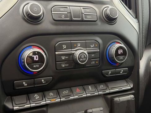 Used 2021 Chevrolet Silverado 1500 LT Trail Boss w/ Convenience Package II image 29