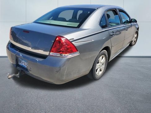 Used 2009 Chevrolet Impala LT FWD image 5