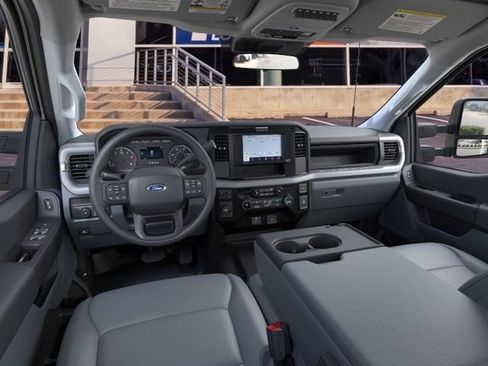 New 2026 Ford F450 XL w/ XL Chrome Package RWD image 9