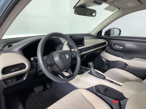 Used 2024 Honda HR-V LX image 3