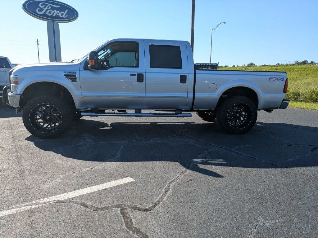 Used 2010 Ford F250 XL AWD/4WD image 7