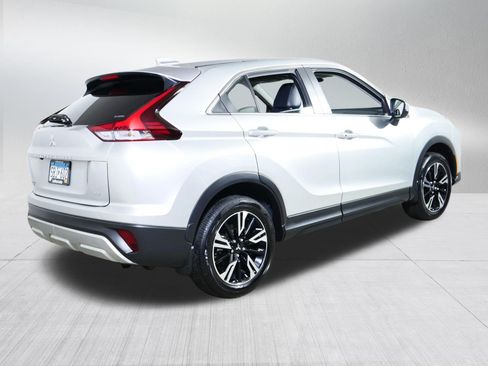 Used 2024 Mitsubishi Eclipse Cross SE AWD/4WD image 7