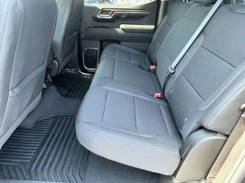 Certified 2024 Chevrolet Silverado 1500 LT image 12