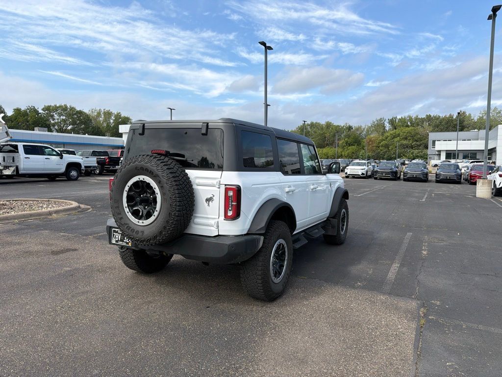 Used 2024 Ford Bronco Outer Banks w/ Sasquatch Package AWD/4WD image 30