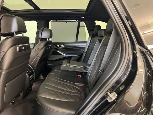 Used 2026 BMW X5 sDrive40i image 13