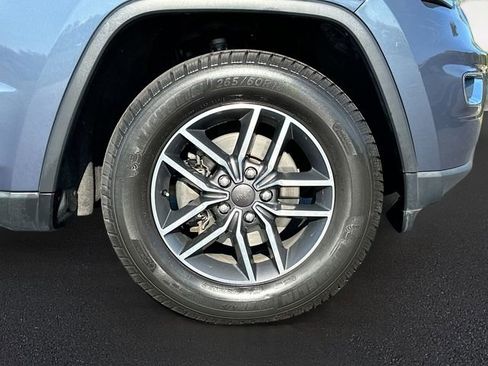 Used 2020 Jeep Grand Cherokee Limited image 32