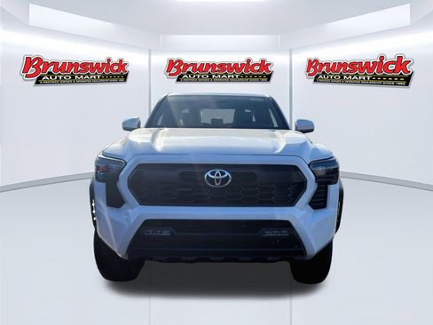New 2025 Toyota Tacoma TRD Off-Road image 2