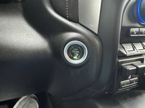 Used 2019 Chevrolet Silverado 1500 LTZ AWD/4WD image 72