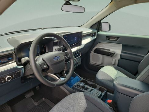 Used 2025 Ford Maverick XLT w/ XLT Luxury Package FWD image 16