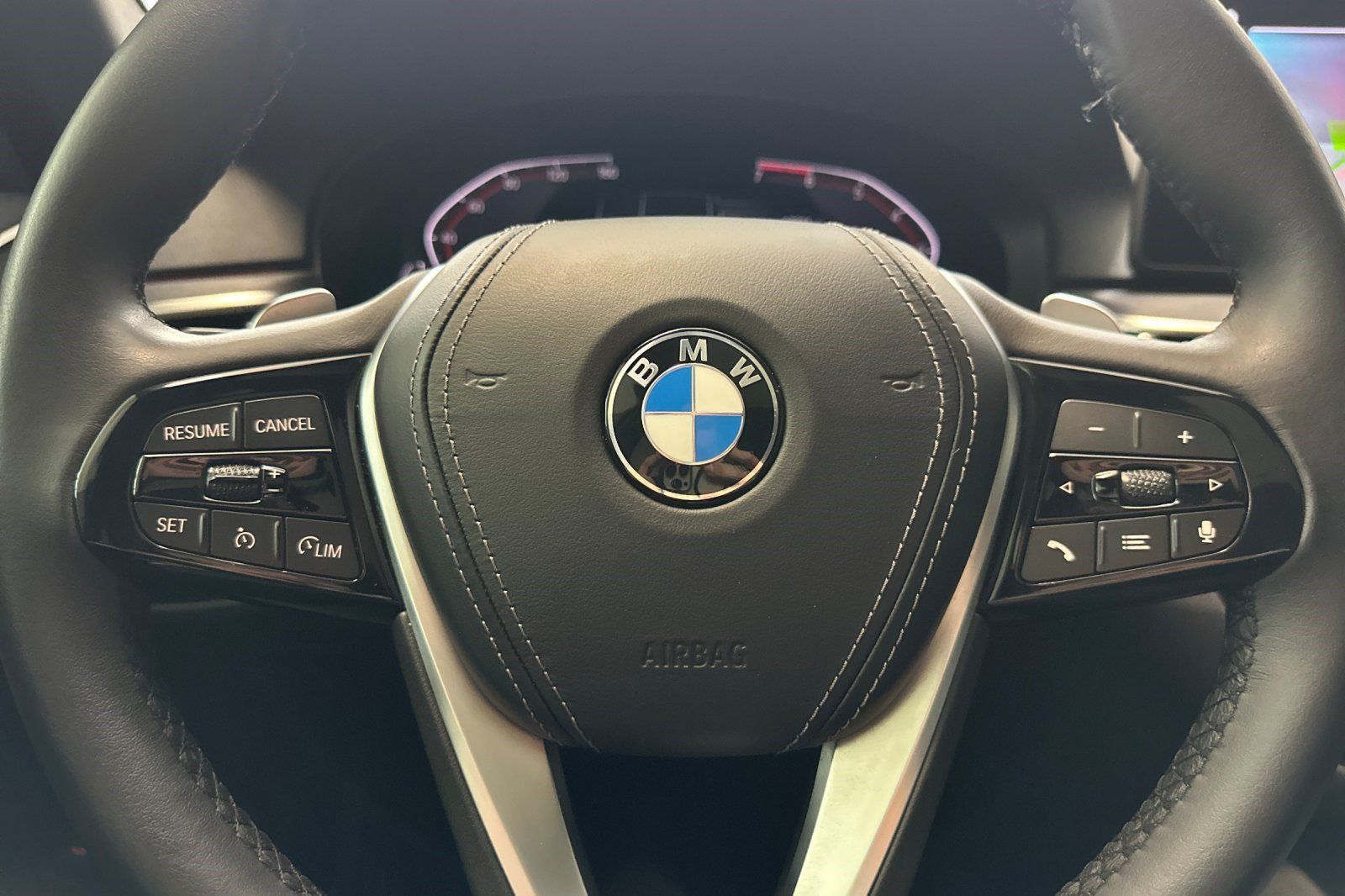 Certified 2023 BMW 530i w/ Convenience Package RWD image 10