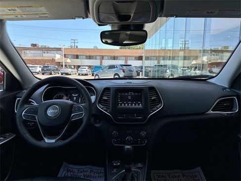 Used 2021 Jeep Cherokee Latitude Lux image 60