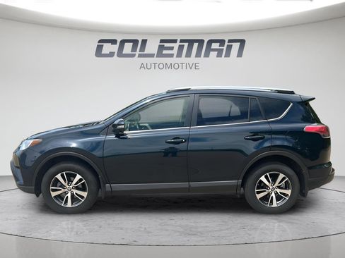 Used 2018 Toyota RAV4 XLE w/ Plus Extra Value Package AWD/4WD image 2