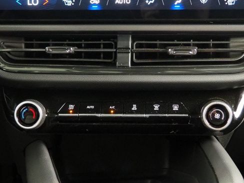 Used 2024 Chevrolet Equinox EV RS image 24