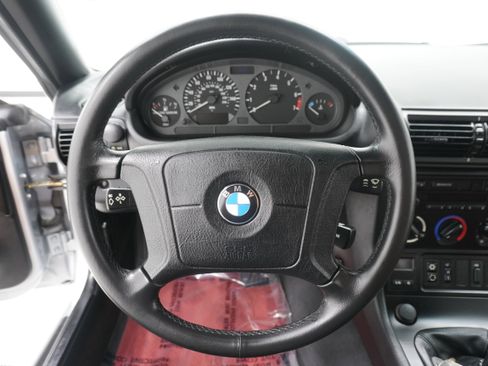 Used 1996 BMW Z3 1.9 RWD image 17
