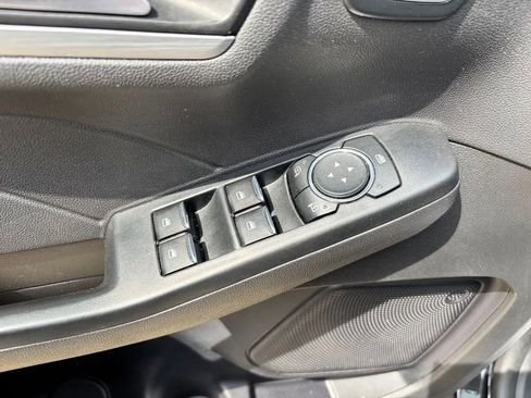 Used 2024 Ford Escape Platinum AWD/4WD image 20