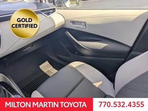 Certified 2025 Toyota Corolla LE w/ LE Premium Package FWD image 16