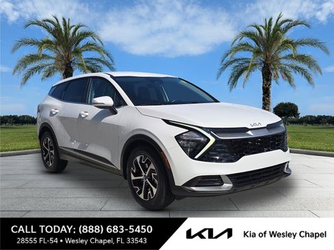 Certified 2023 Kia Sportage EX FWD image 1