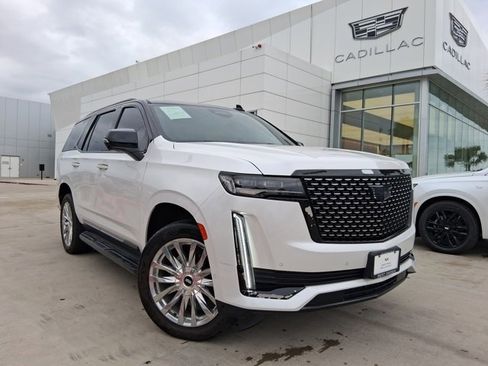 Used 2021 Cadillac Escalade Premium Luxury image 1