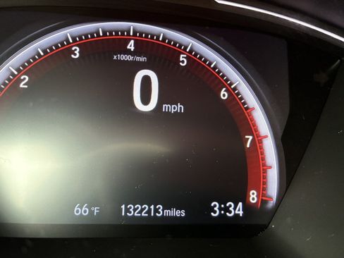 Used 2019 Honda Civic Sport image 8