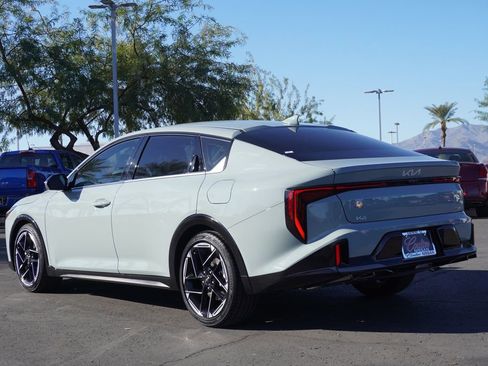 Used 2025 Kia K4 GT-Line image 3