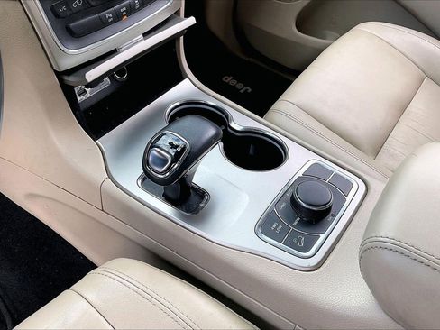 Used 2014 Jeep Grand Cherokee Limited AWD/4WD image 32