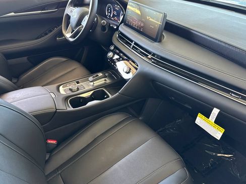 Used 2025 INFINITI QX60 Sensory w/ Lighting Package (N94) AWD/4WD image 14