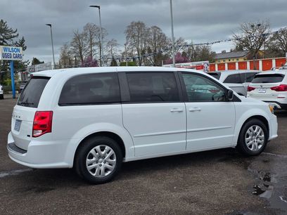 Used 2016 Dodge Grand Caravan SE w/ Quick Order Package 29E SE
