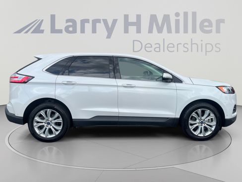 Used 2020 Ford Edge Titanium w/ Equipment Group 301A AWD/4WD image 6