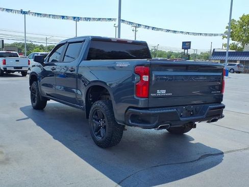Used 2019 Chevrolet Silverado 1500 Custom Trail Boss AWD/4WD image 3