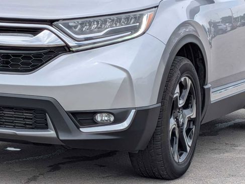 Used 2018 Honda CR-V Touring image 11