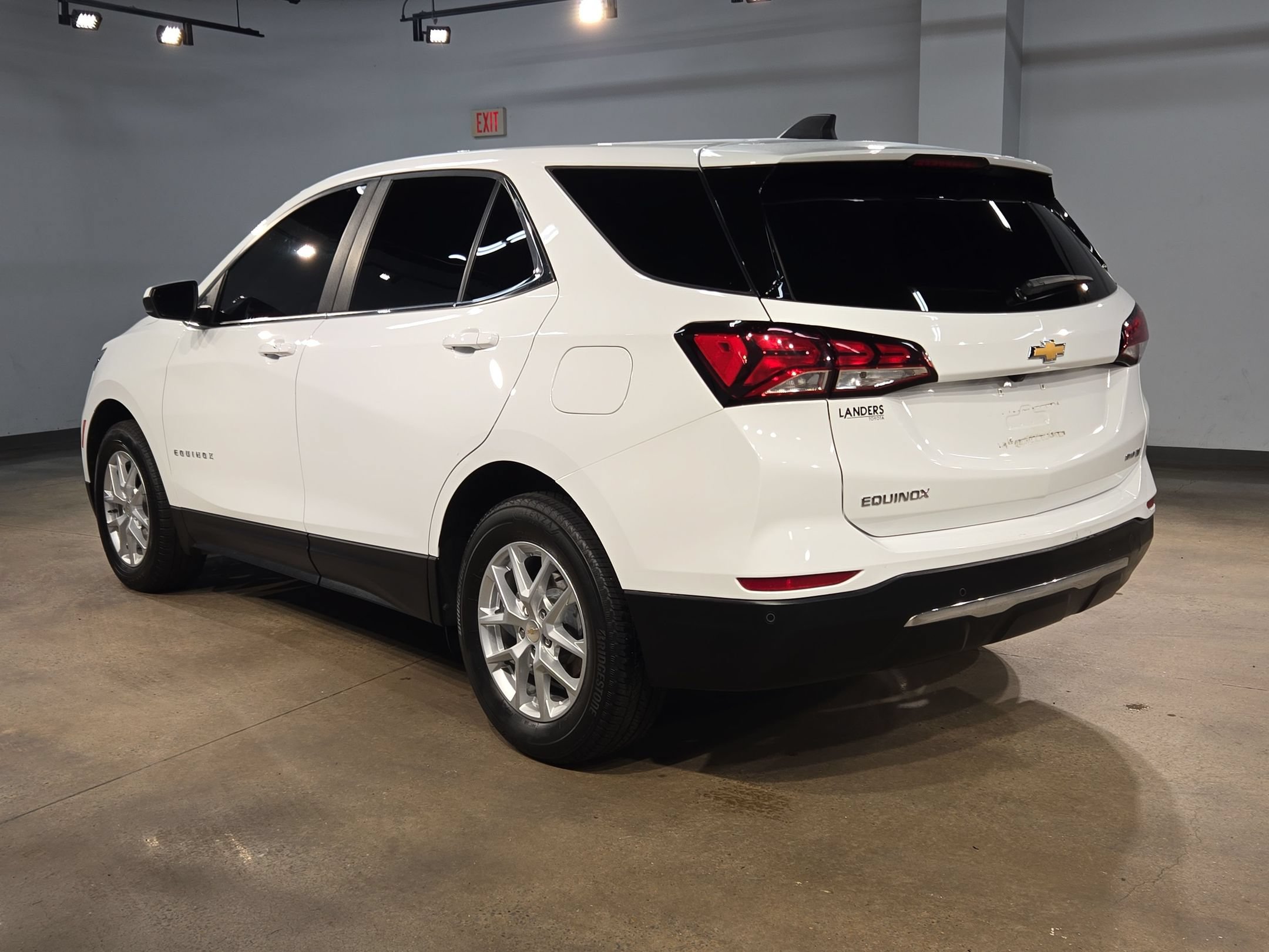 Used 2024 Chevrolet Equinox LT AWD/4WD image 5