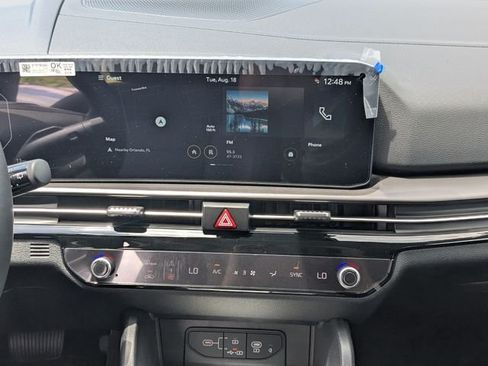 New 2026 Kia Sportage SX FWD image 31
