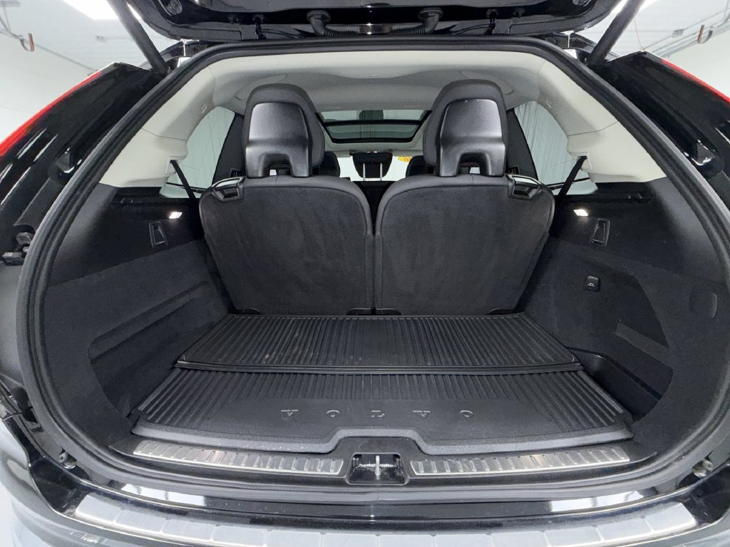 Used 2026 Volvo XC90 B6 Plus AWD/4WD image 16