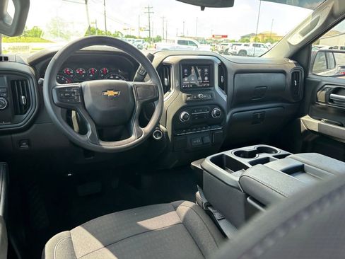 Used 2025 Chevrolet Silverado 1500 Custom w/ Turbomax Blackout Package RWD image 25