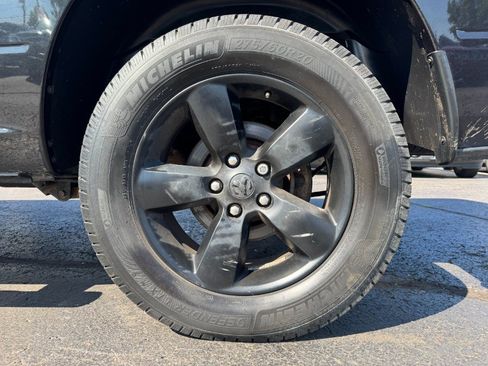 Used 2019 RAM 1500 ST w/ SXT Appearance Group AWD/4WD image 12