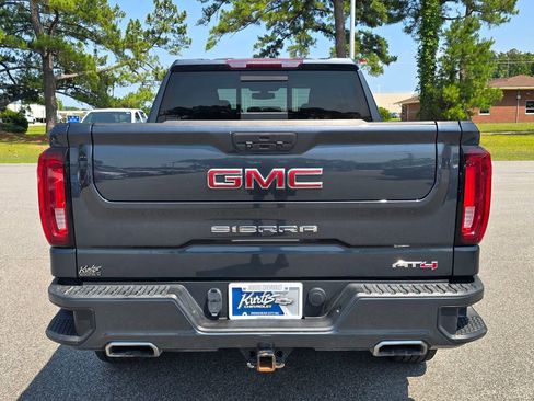 Certified 2021 GMC Sierra 1500 AT4 w/ AT4 Preferred Package AWD/4WD image 4
