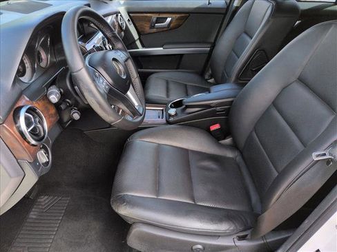 Used 2015 Mercedes-Benz GLK 350 2WD image 15