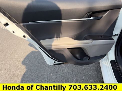 Used 2022 Toyota Camry LE FWD image 21
