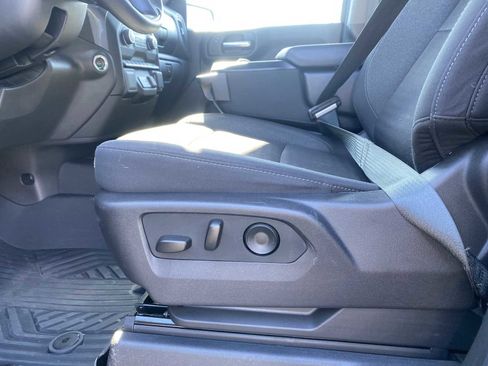 Used 2025 Chevrolet Silverado 1500 Custom Trail Boss image 25