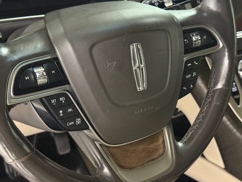 Used 2020 Lincoln Nautilus Reserve w/ Equipment Group 201A AWD/4WD image 45