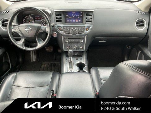 Used 2020 Nissan Pathfinder SL image 15